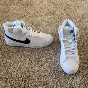 Nike Court Royale 2 Mid Size 7.5